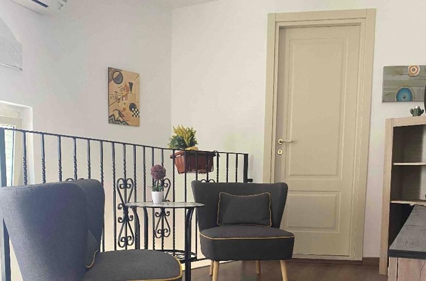 Intown - Dammuso In Pieno Centro Storico Villa Scicli Bagian luar foto